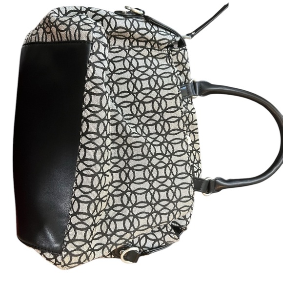 Black and White Patterned Satchel - Picture 2 of 3